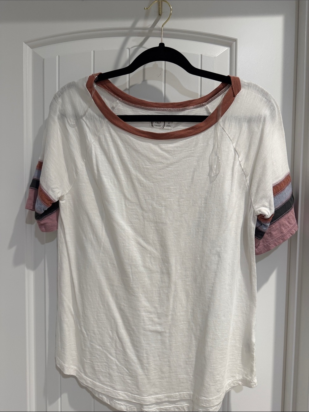 Short-Sleeve White Tee with Dusty Rose Trim and Striped Sleeves